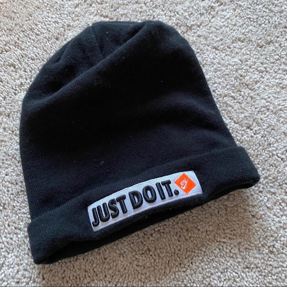 Nike toque